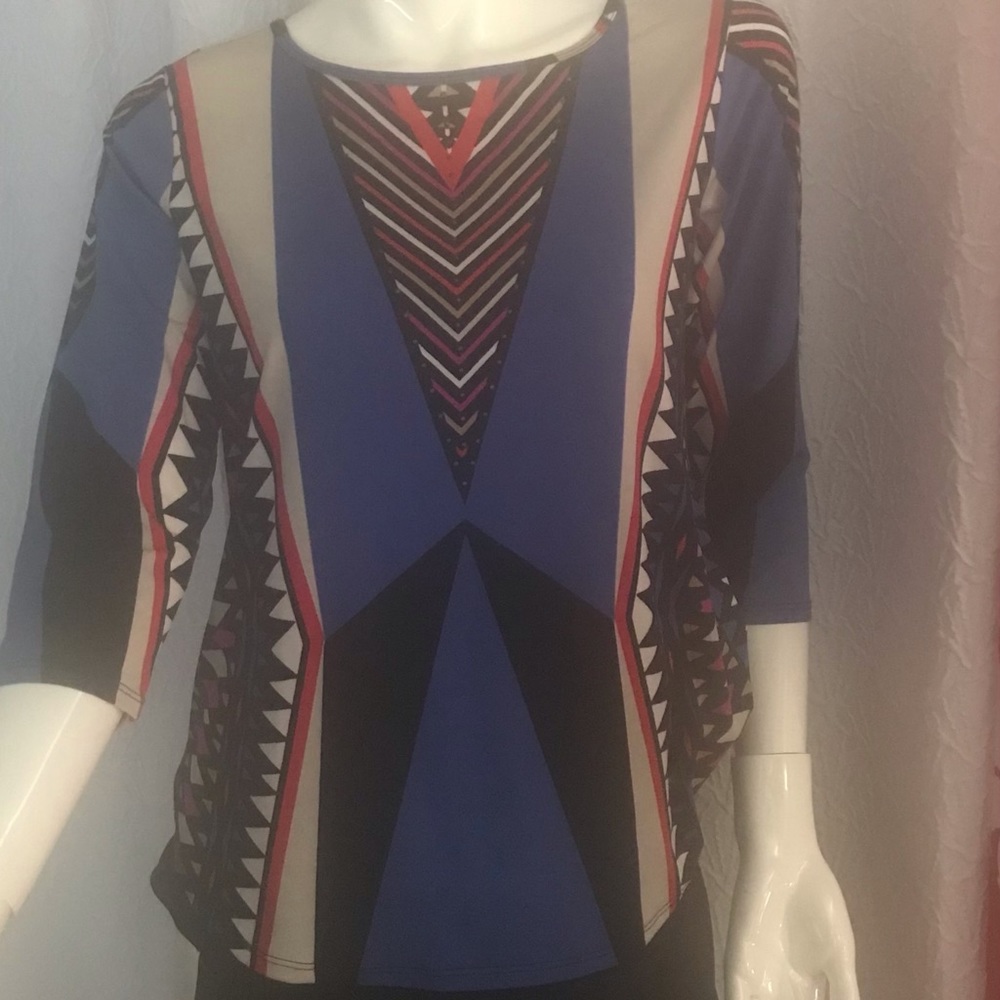 Multi colored top ? Stretch